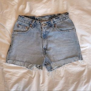 Vintage Levi’s cutoff shorts